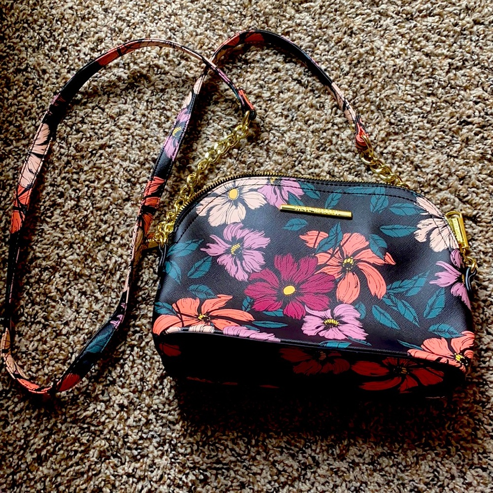 Steve Madden purse